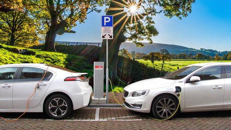 Zoom sur les avantages des véhicules électriques